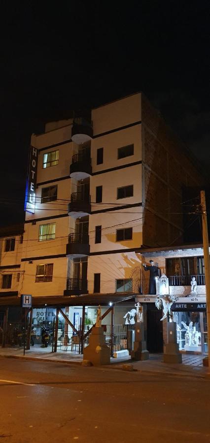 Hotel Gran Imperio เมเดยิน ภายนอก รูปภาพ