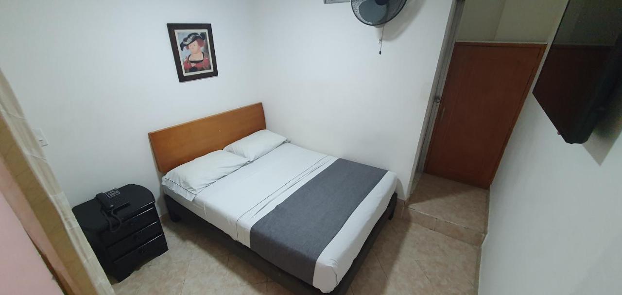 Hotel Gran Imperio เมเดยิน ภายนอก รูปภาพ